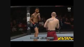 مبارزه کامل ماوکان امیرخانی/کریس فیشگلد در یو اف سی فایت نایت 153